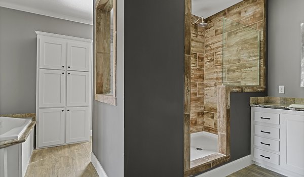 Plantation Series / Stafford Bathroom 67089