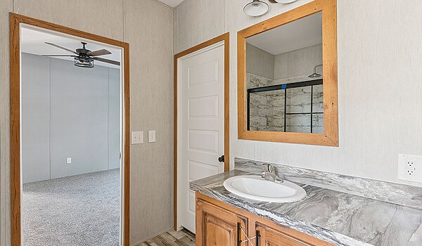 Classic Oak / Ace Bathroom 145831