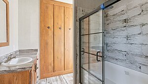 Classic Oak / Ace Bathroom 145833