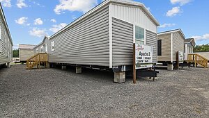 Signature Oaks / Apache L-5762B Exterior 145802