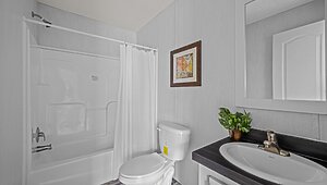 Signature Oaks / Apache L-5762B Bathroom 145842
