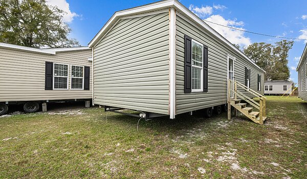 Classic Oak / Brunswick Exterior 145854