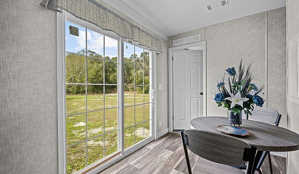 Classic Oak / Brunswick Interior 145876