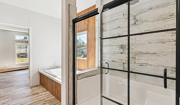 Classic Oak / Horizon Bathroom 145896