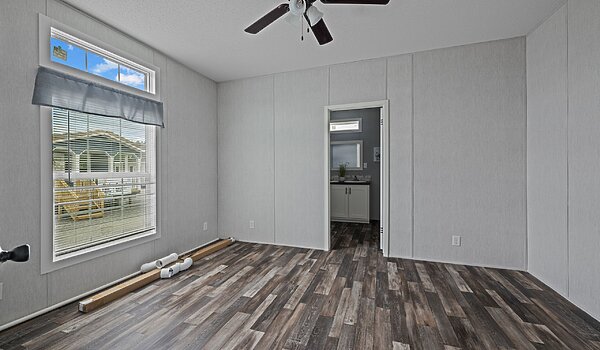 Signature Oaks / Naples M-5763O Bedroom 145925