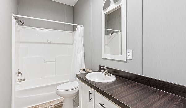 Signature Oaks / Raptor L-3524F Bathroom 145940