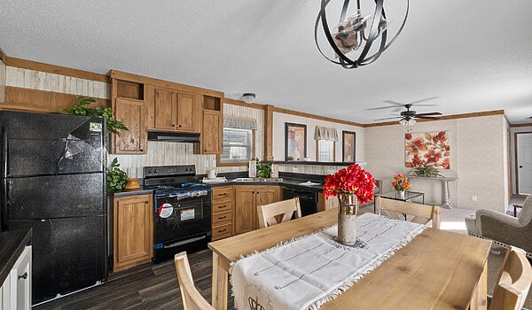 Classic Oak / St. Augustine Kitchen 145939