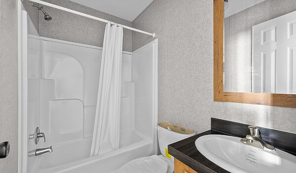 Classic Oak / St. Augustine Bathroom 145960
