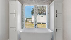 XT Series / Quail Ridge D-3764D Bathroom 146145