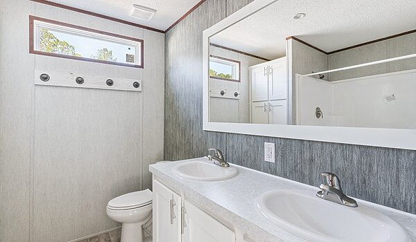 Suwannee Valley / Buck Creek Bathroom 146159