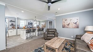 Classic Oak / Cardinal Interior 146174