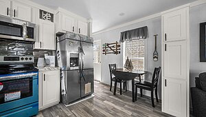 Classic Oak / Cedar River Kitchen 146186