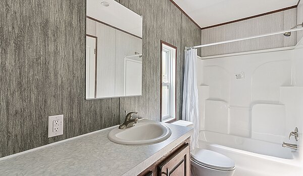 Runner Series / Dash Bathroom 146285