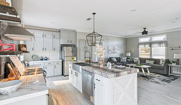 Signature Oaks / Defender Kitchen 146227