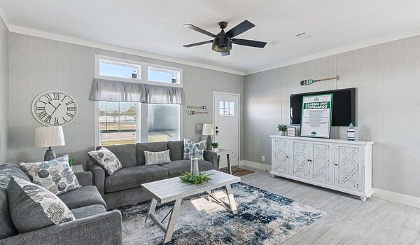 Signature Oaks / Defender Interior 146245