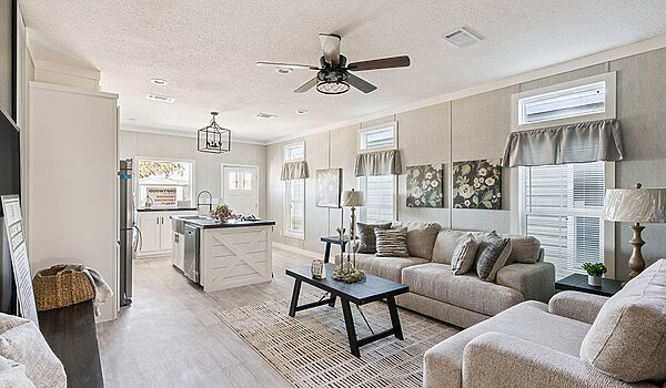 Classic Oak / Driftwood Interior 146265