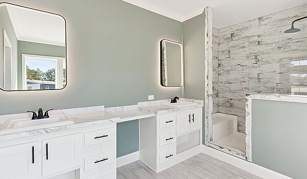 Plantation Series / Heritage Bathroom 146388
