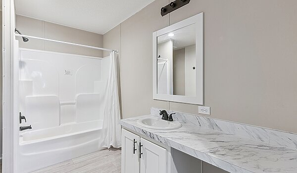 DD Extreme / High Country Bathroom 146476