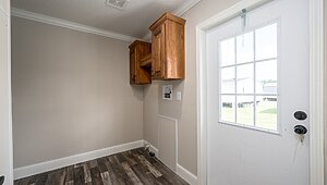 Deluxe Drywall / Lakeview Utility 146458