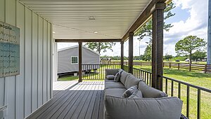 Deluxe Drywall / Lakeview Exterior 146377