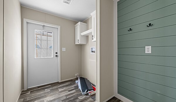 Deluxe Drywall / Miguel Utility 146810