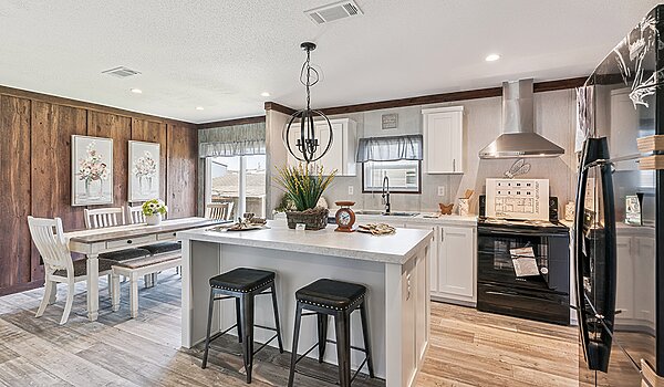 Suwannee Valley / Nitro Quatro Kitchen 146506