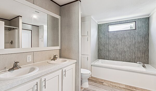 Suwannee Valley / Nitro Quatro Bathroom 146824