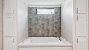 Suwannee Valley / Nitro Quatro Bathroom 146830