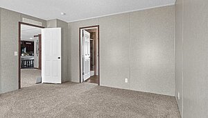 Signature Oaks / Powerstroke Bedroom 146836