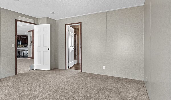 Signature Oaks / Powerstroke Bedroom 146836