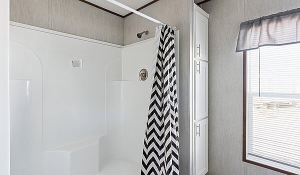 Suwannee Valley / Sandy Point Bathroom 146951