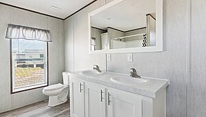 Suwannee Valley / Sandy Point Bathroom 146963