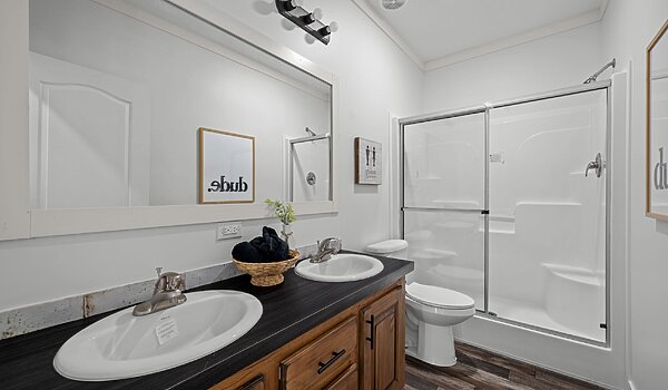 Classic Oak / Shelby Bathroom 146938