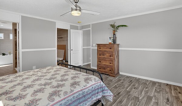 Hidden Shores / 32563A Interior 130339