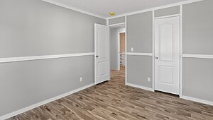 Hidden Shores / 32563A Interior 130341