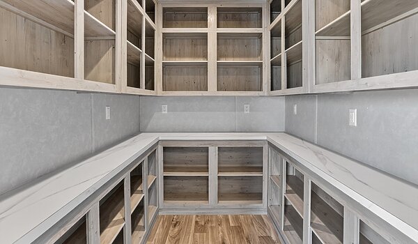 Hidden Shores / 32563A Interior 130347