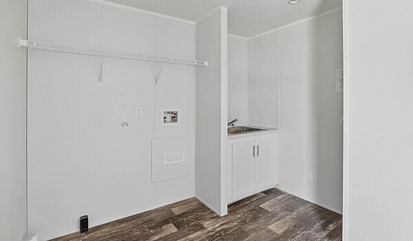 Palm Harbor Elite / PE32563F Interior 130905
