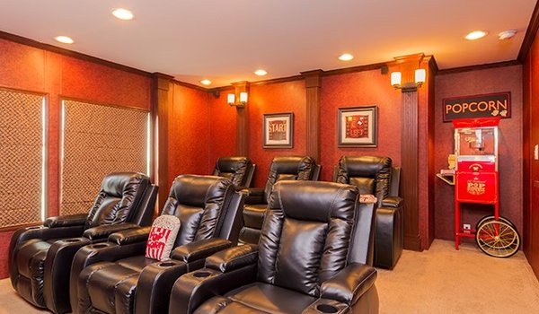 Buccaneer / The Mccutchen Interior 7106