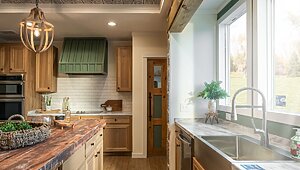 American Farm House / The Rocking Chair 73AFH32803AH Interior 127219