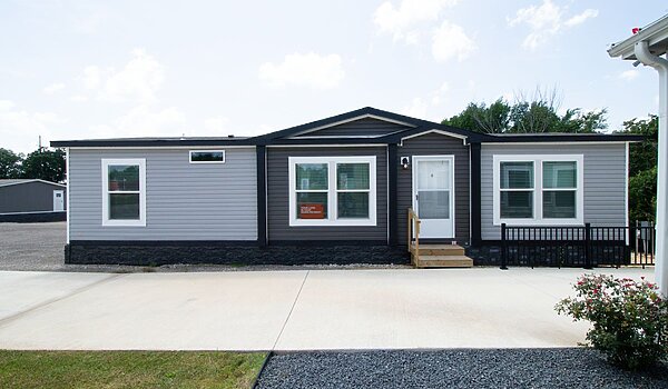 Solution / The Real Deal SLC28483A Exterior 127540