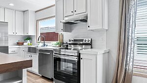 Solution / The Real Deal SLC28483A Interior 127533