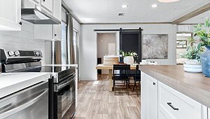 Solution / The Real Deal SLC28483A Interior 127534