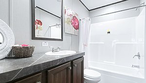 PENDING / Solution The Real Deal Bathroom 41961