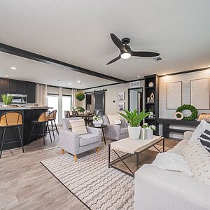 Solution / The Crazy Eights SLC28564A Interior 127584