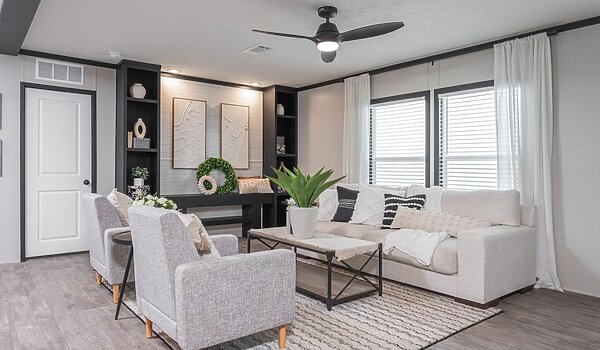 Solution / The Crazy Eights SLC28564A Interior 127585