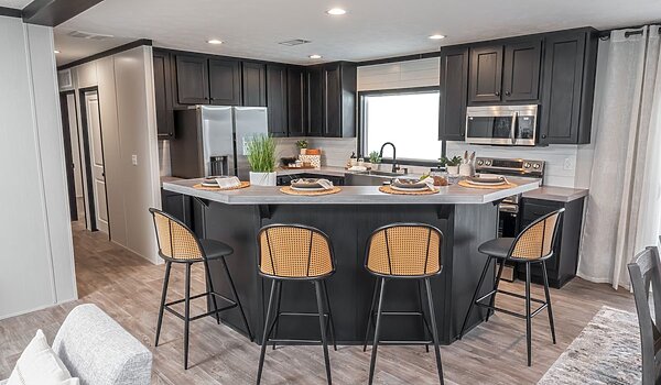 Solution / The Crazy Eights SLC28564A Interior 127586