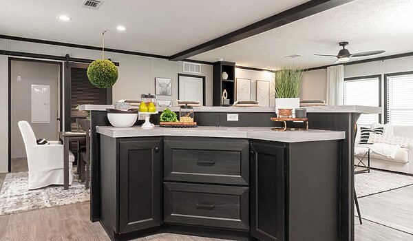 Solution / The Crazy Eights SLC28564A Interior 127589