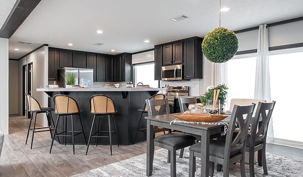 Solution / The Crazy Eights SLC28564A Interior 127590