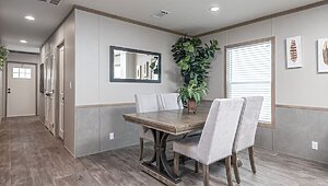 Solution / The Pt 78 SLT28563D Interior 127549