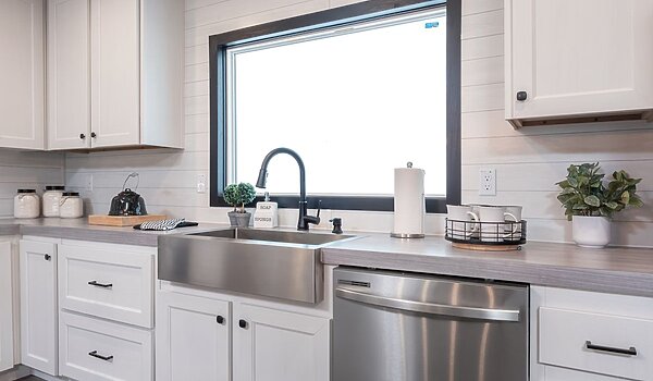 Clayton / The Breeze Farmhouse CLB28563EH Interior 127573